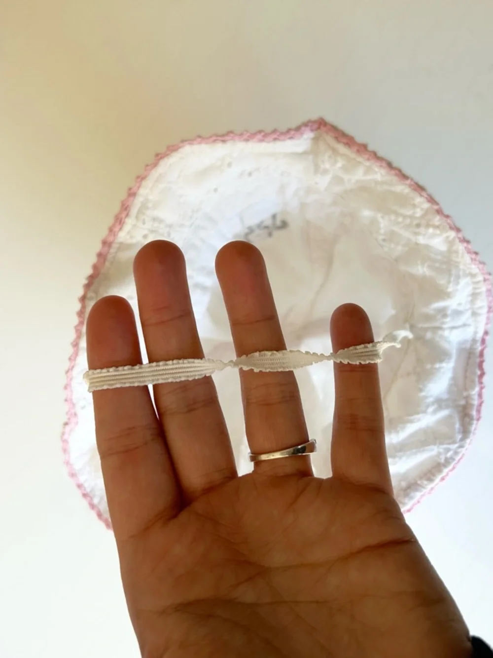 Vintage Baby White Pink Eyelet Cat Sun Hat Bonnet Embroidered Tie Chin Strap